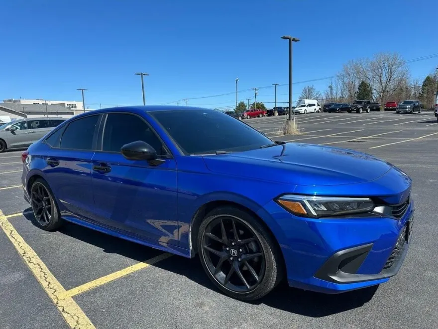 2023 Honda Civic Sport photo 1