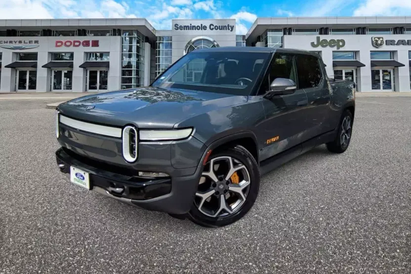 2022 Rivian R1T Adventure photo 1