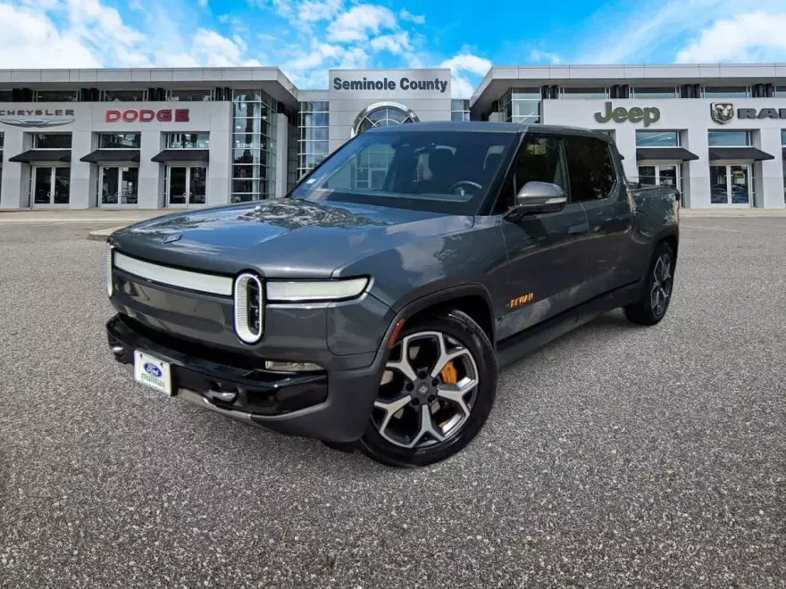 2022 Rivian R1T Adventure photo 1