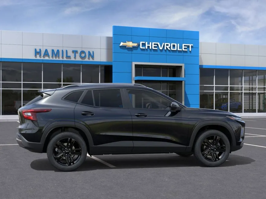 2025 Chevrolet Trax ACTIV photo 1