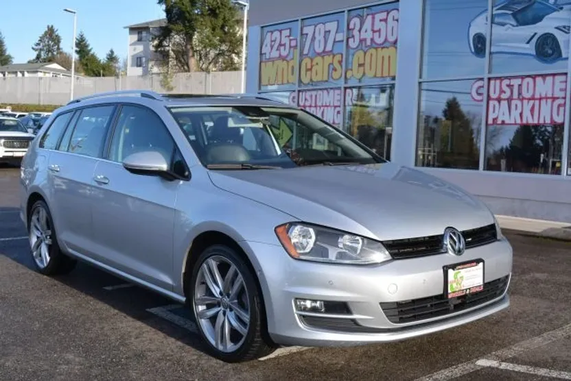 2016 Volkswagen Golf SportWagen TSI S photo 1