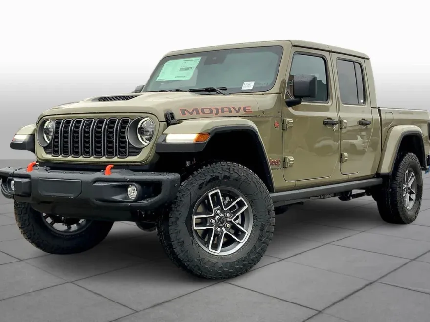 2025 Jeep Gladiator Mojave photo 1