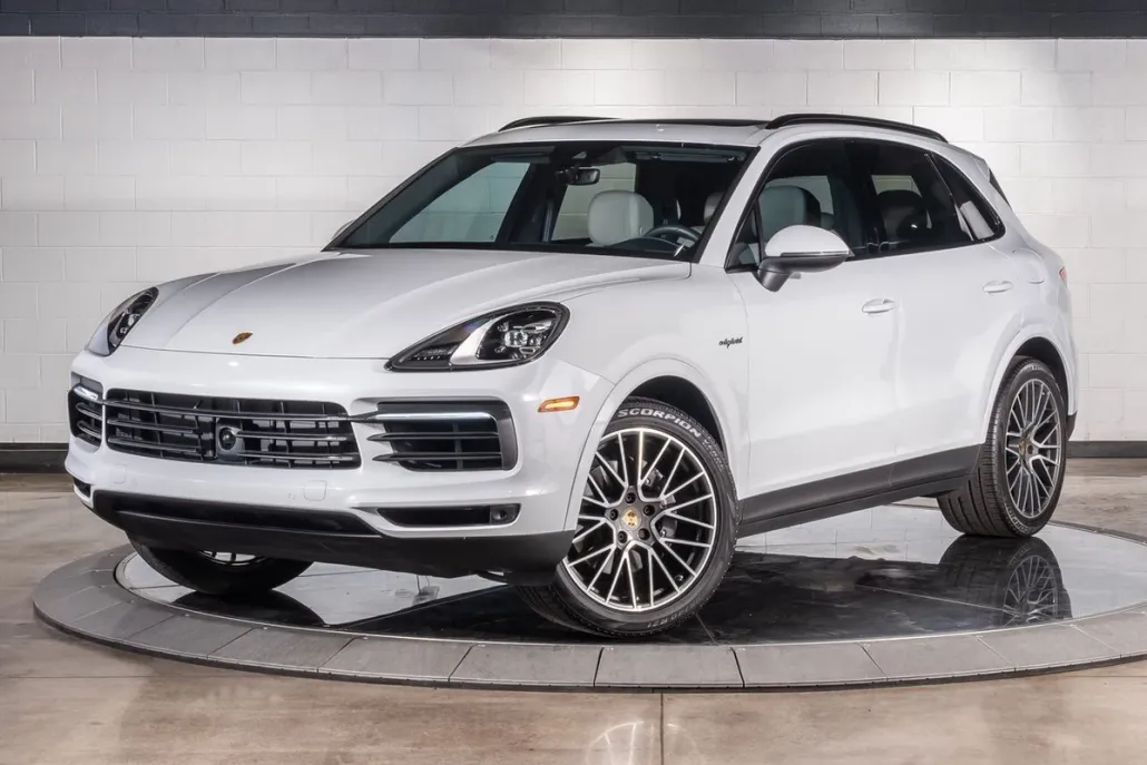 2023 Porsche Macan GTS photo 1