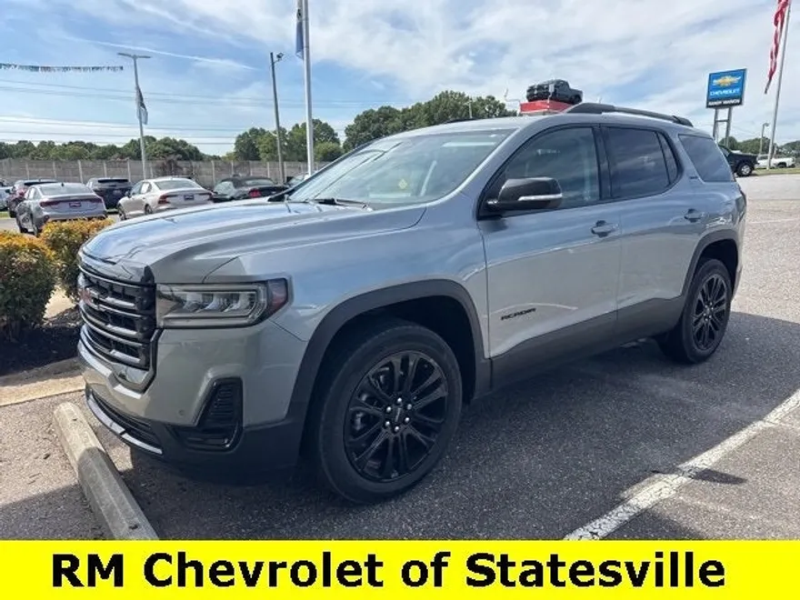 2023 Gmc Acadia SLE photo 1