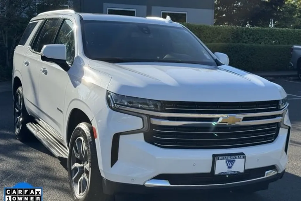 2021 Chevrolet Tahoe LT photo 1
