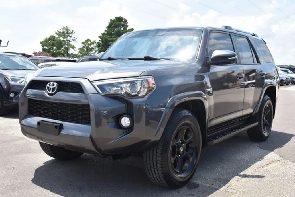 2019 Toyota 4Runner SR5 Premium photo 1