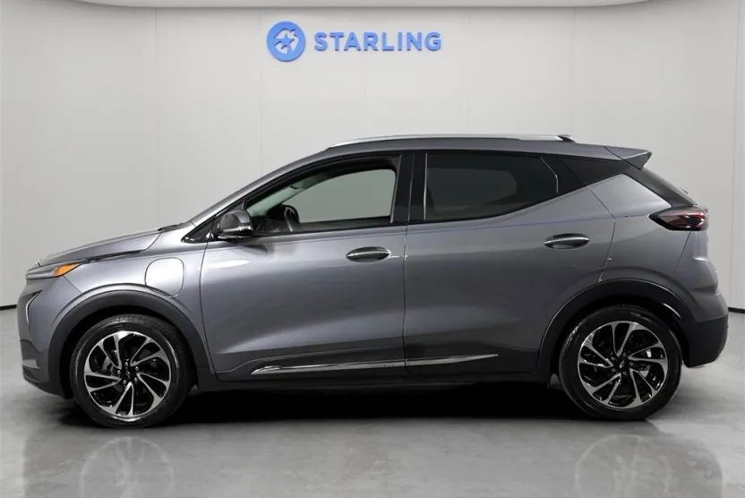 2023 Chevrolet Bolt EUV Premier photo 1