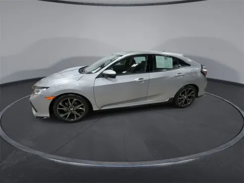 2017 Honda Civic Sport Touring photo 4