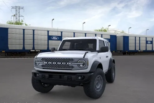 2025 Ford Bronco Badlands photo 2