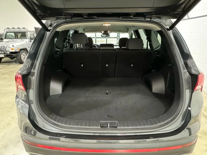 2023 Hyundai Santa Fe SEL Sport photo 1