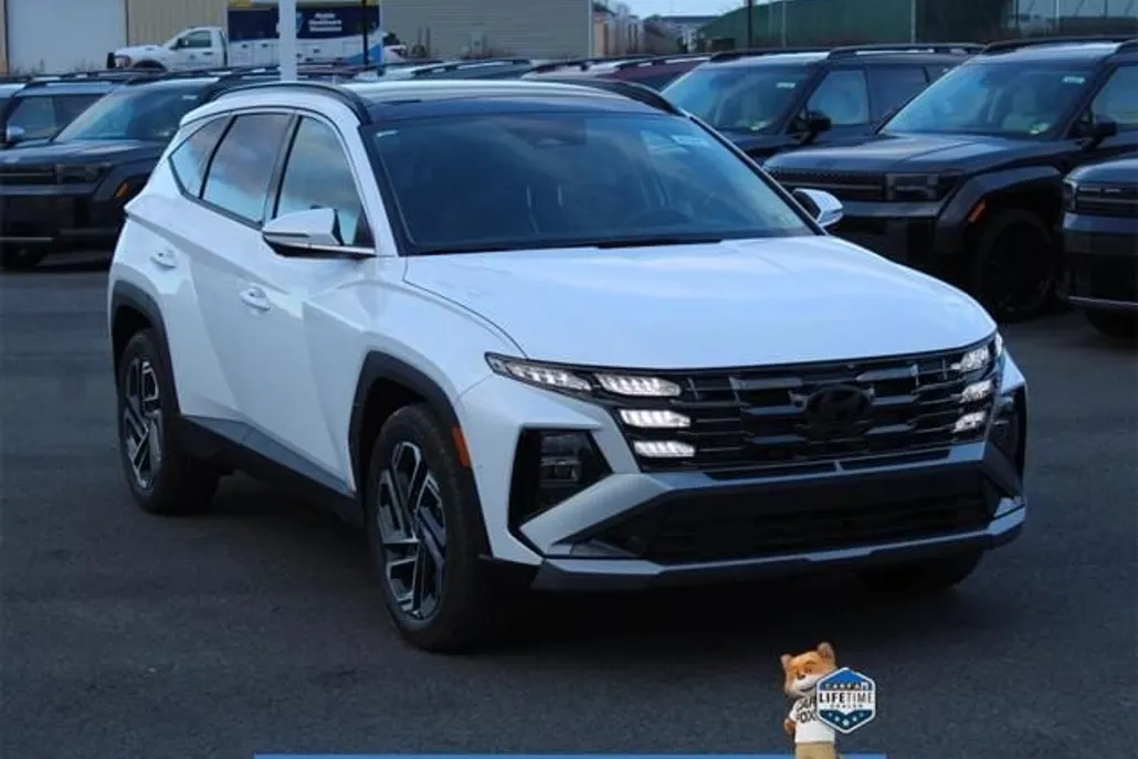 2025 Hyundai Tucson Limited photo 1