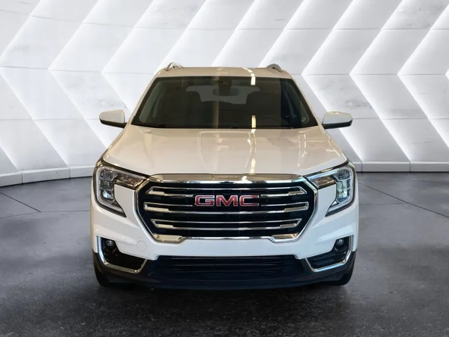 2024 Gmc Terrain SLT photo 1