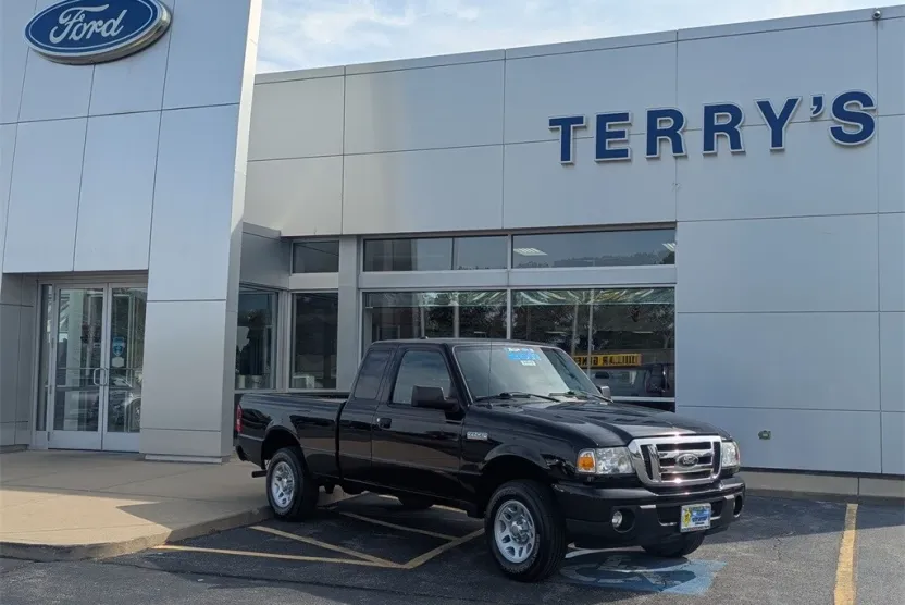 2011 Ford Ranger XLT photo 1