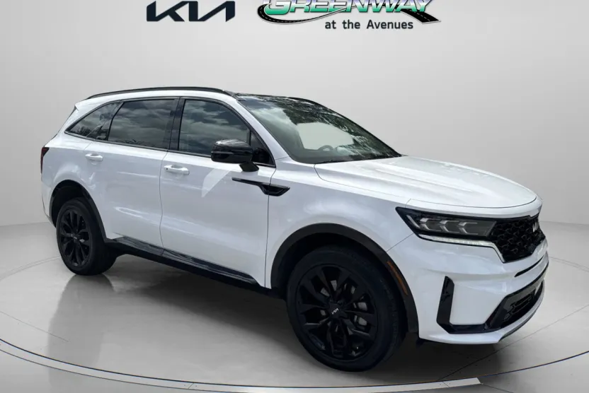 2023 Kia Sorento SX photo 1