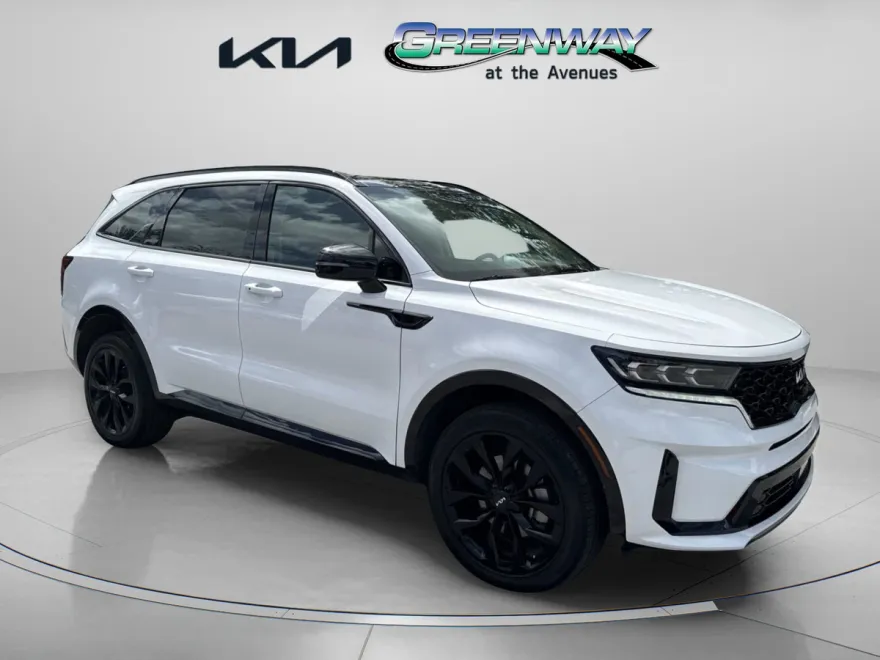 2023 Kia Sorento SX photo 1