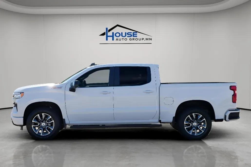 2026 Chevrolet Silverado 1500 RST photo 1