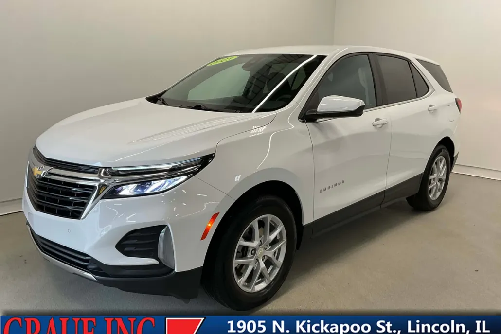 2023 Chevrolet Equinox LT photo 1