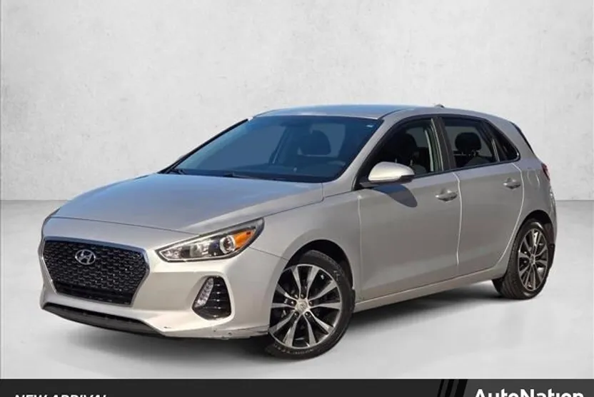 2018 Hyundai Elantra GT photo 1