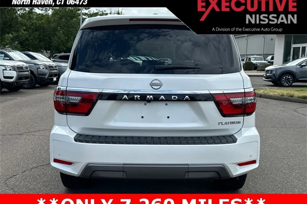 2024 Nissan Armada Platinum photo 1