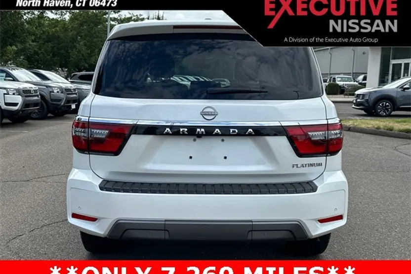 2024 Nissan Armada Platinum photo 1
