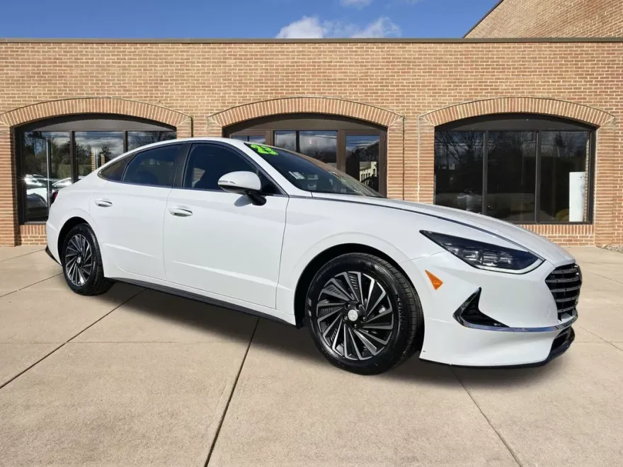 2023 Hyundai Sonata Hybrid SEL photo 1
