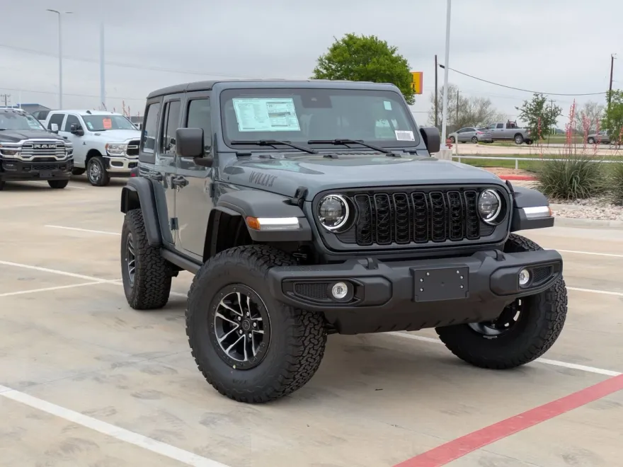 2025 Jeep Wrangler Willys photo 1