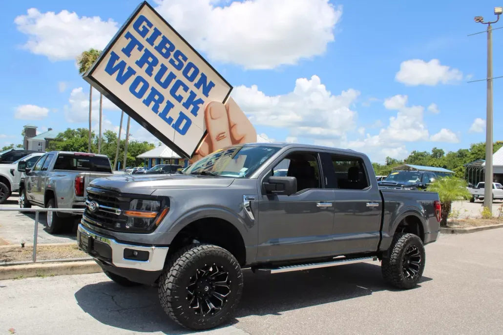 2024 Ford F-150 XLT photo 1