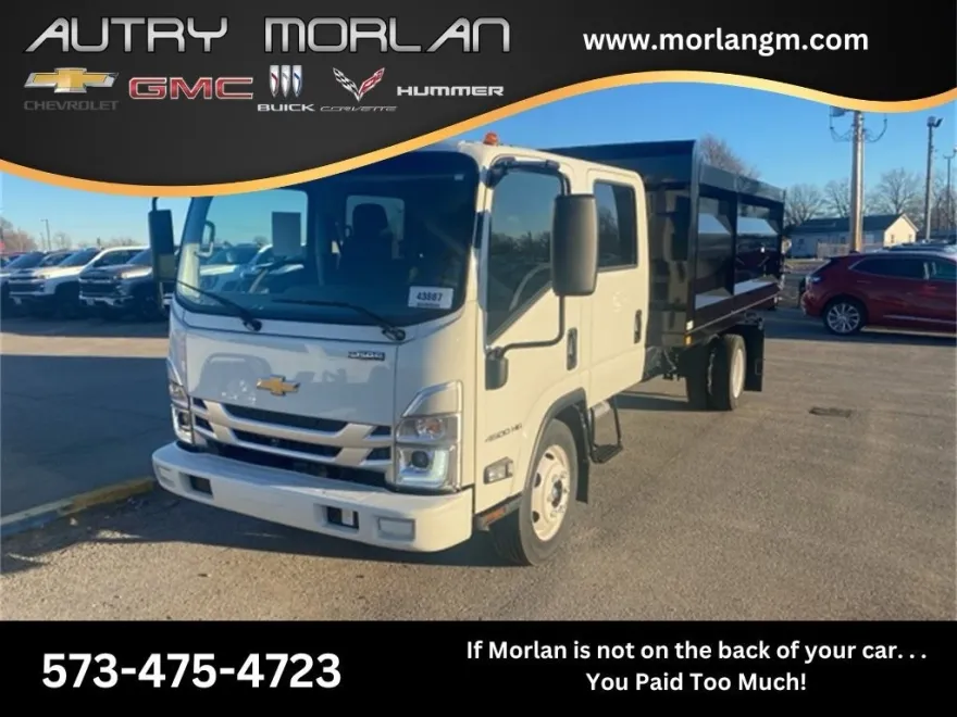 2025 Chevrolet Silverado 4500HD photo 1