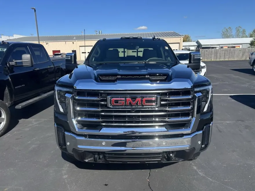 2026 Gmc Sierra 2500 HD SLT photo 1