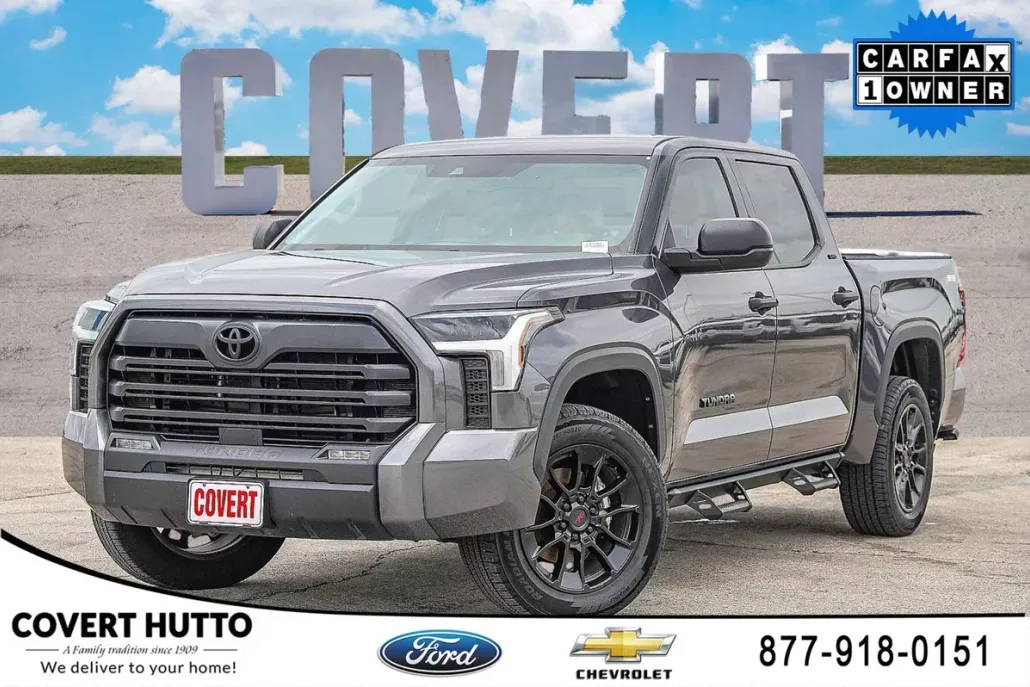 2023 Toyota Tundra SR5 photo 1