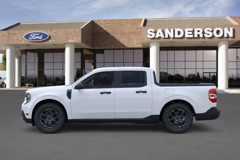 2025 Ford Maverick XLT photo 1