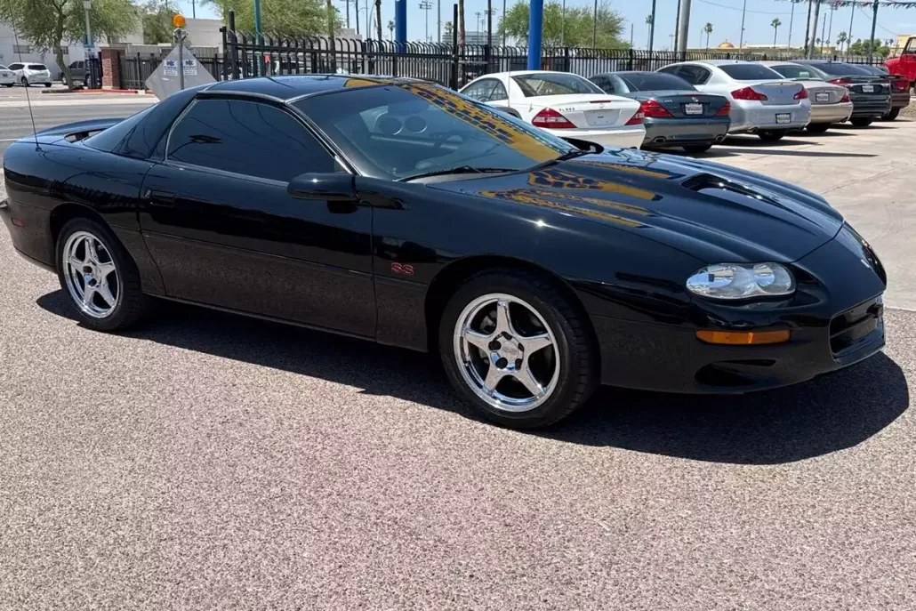 2002 Chevrolet Camaro Z28 SS 35th Anniversary Edition photo 1