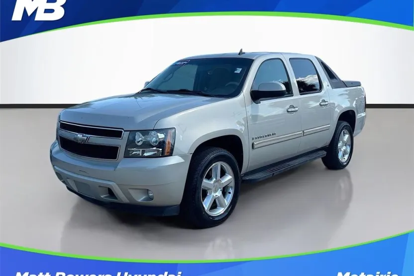 2009 Chevrolet Avalanche LT photo 1