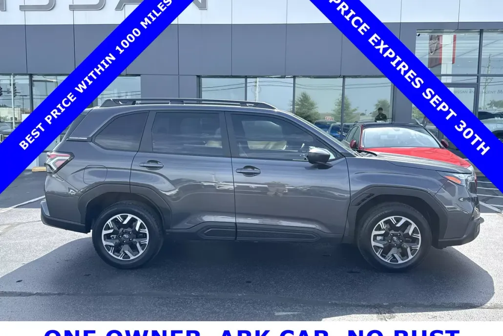 2025 Subaru Forester photo 1