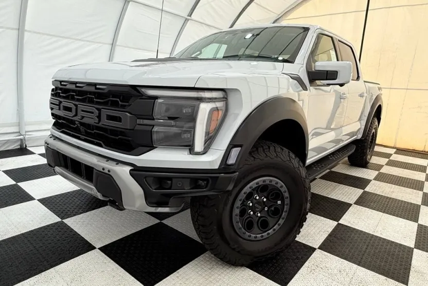 2025 Ford F-150 Raptor photo 1