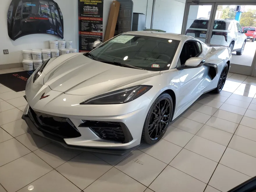 2026 Chevrolet Corvette Stingray 1LT photo 1