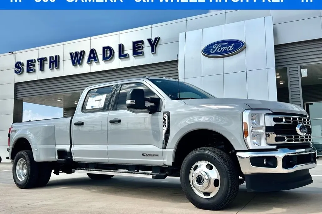 2026 Ford F-350 photo 1