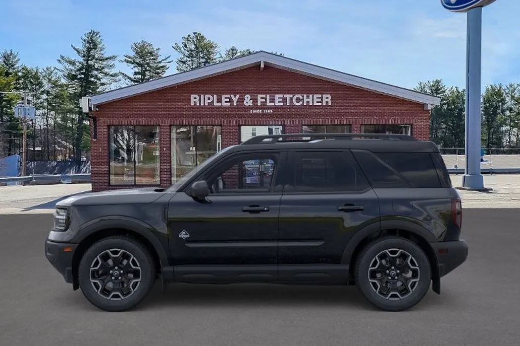 2025 Ford Bronco Sport Outer Banks photo 1