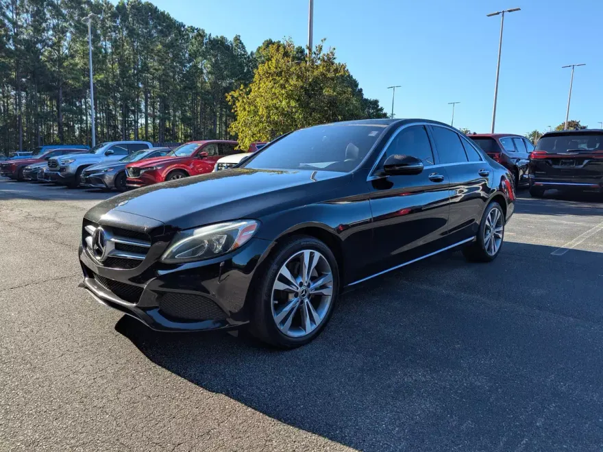 2018 Mercedes Benz C 300 Sedan photo 1