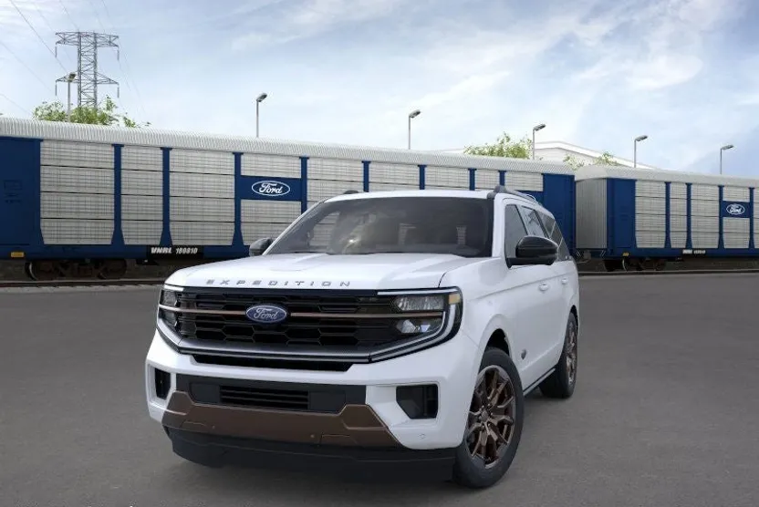 2025 Ford Expedition King Ranch photo 1