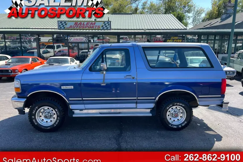 1996 Ford Bronco photo 1