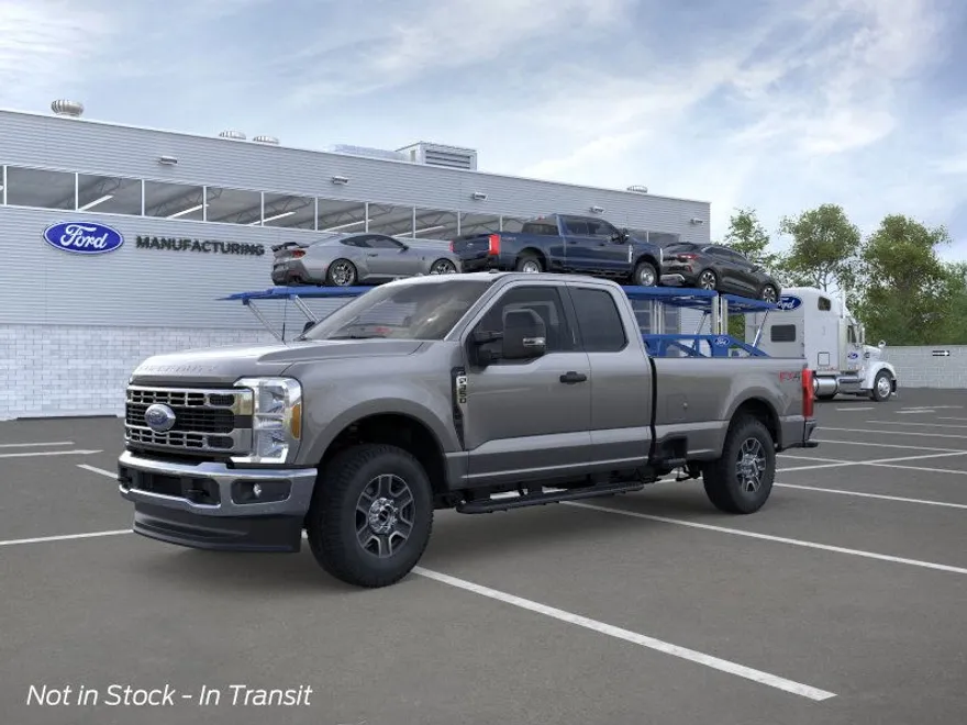 2025 Ford F-350 XLT photo 1