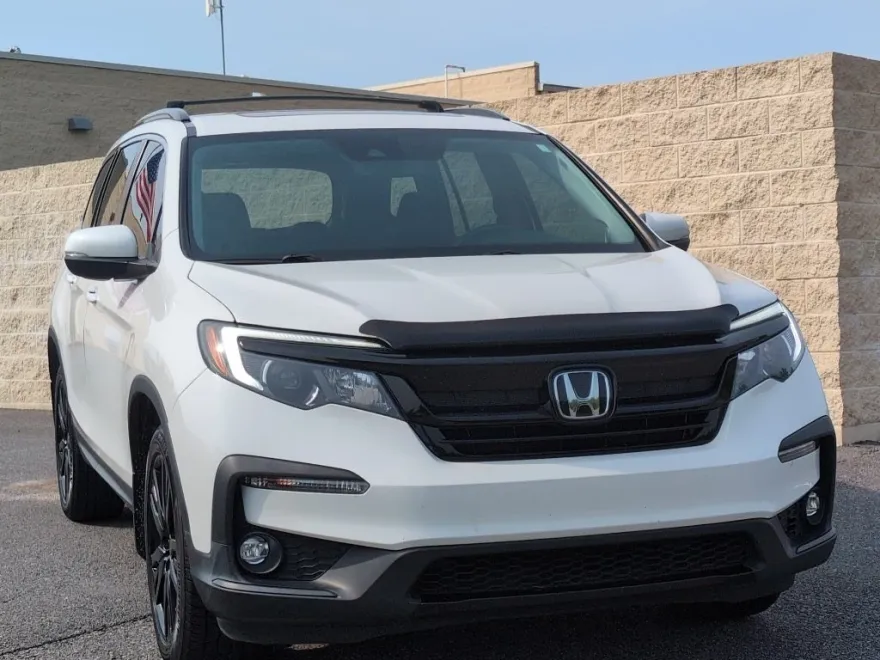 2021 Honda Pilot Special Edition photo 1