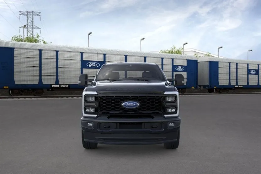2026 Ford F-250 photo 1