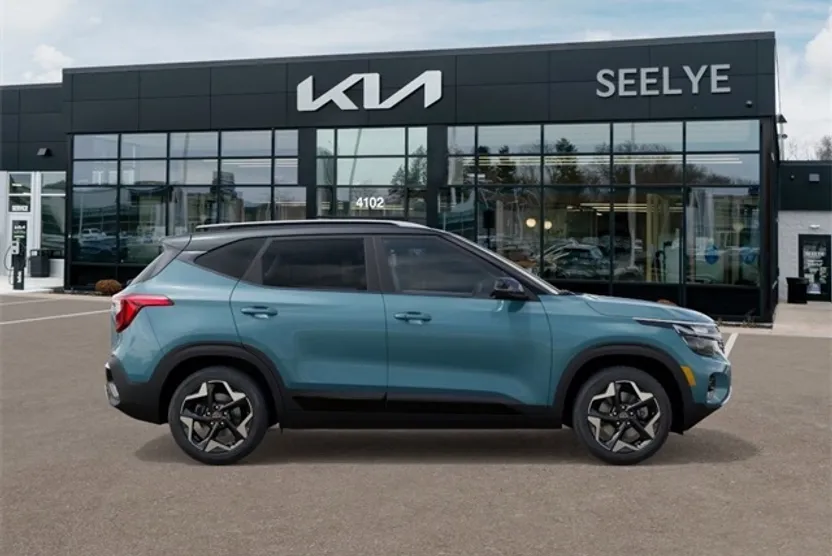 2026 Kia Seltos S photo 1