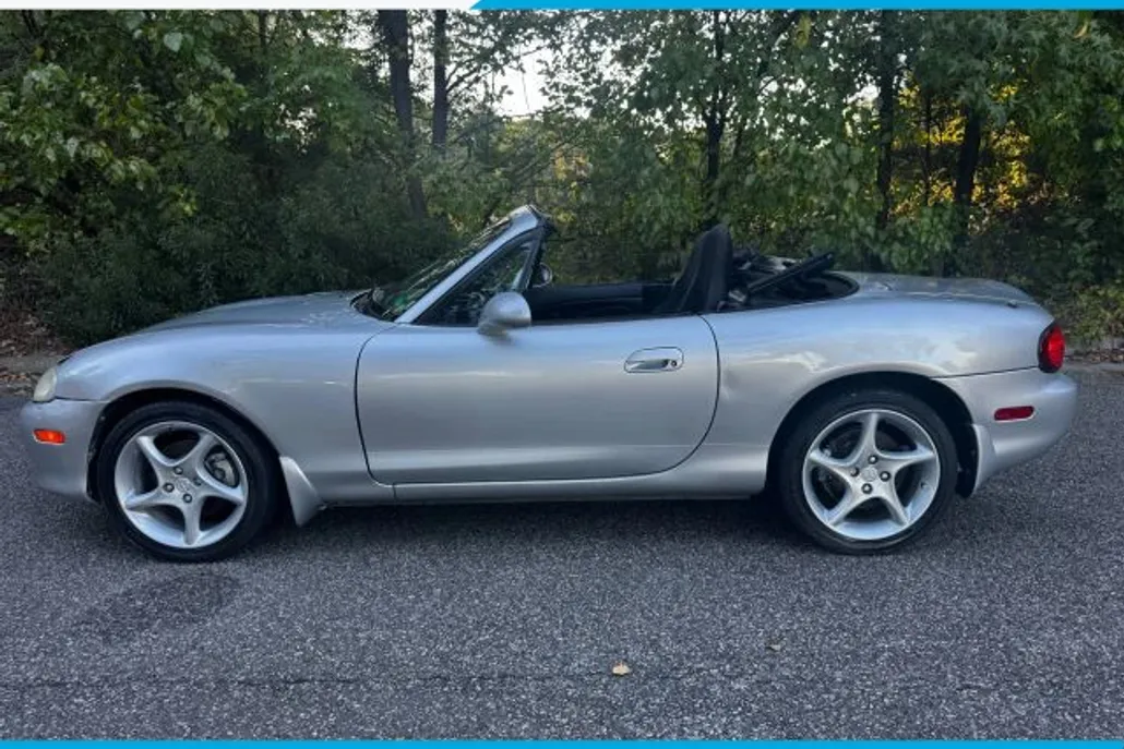 2003 Mazda MX-5 Miata Miata photo 1