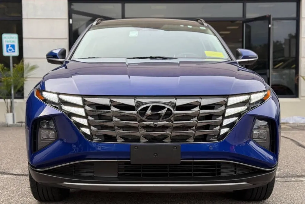 2023 Hyundai Tucson Limited photo 1