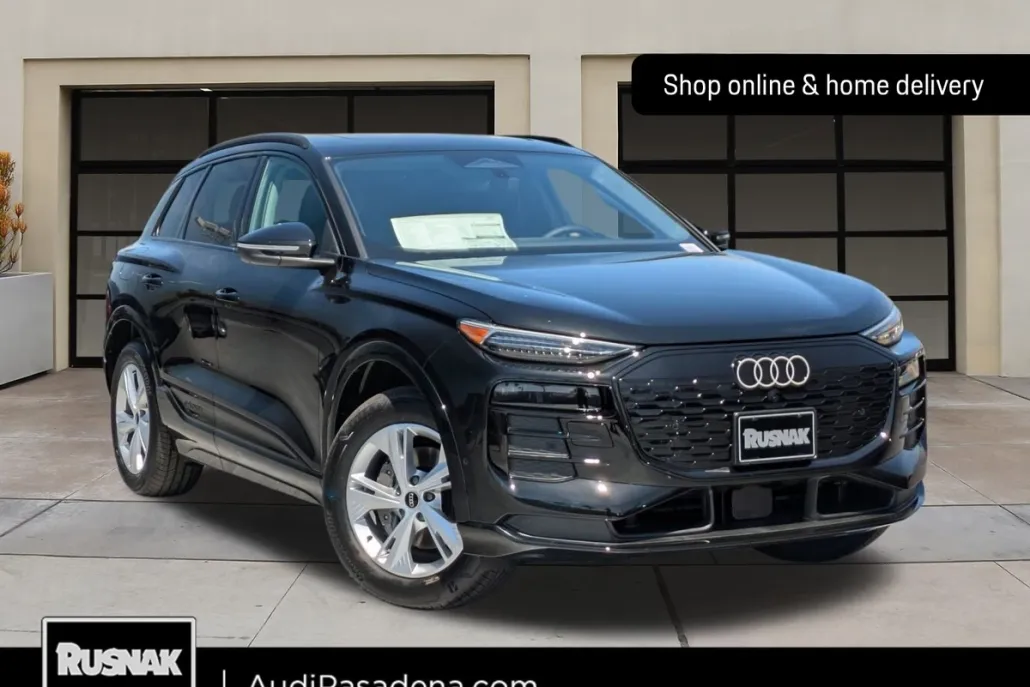 2025 Audi Q6 E-tron Premium Plus photo 1