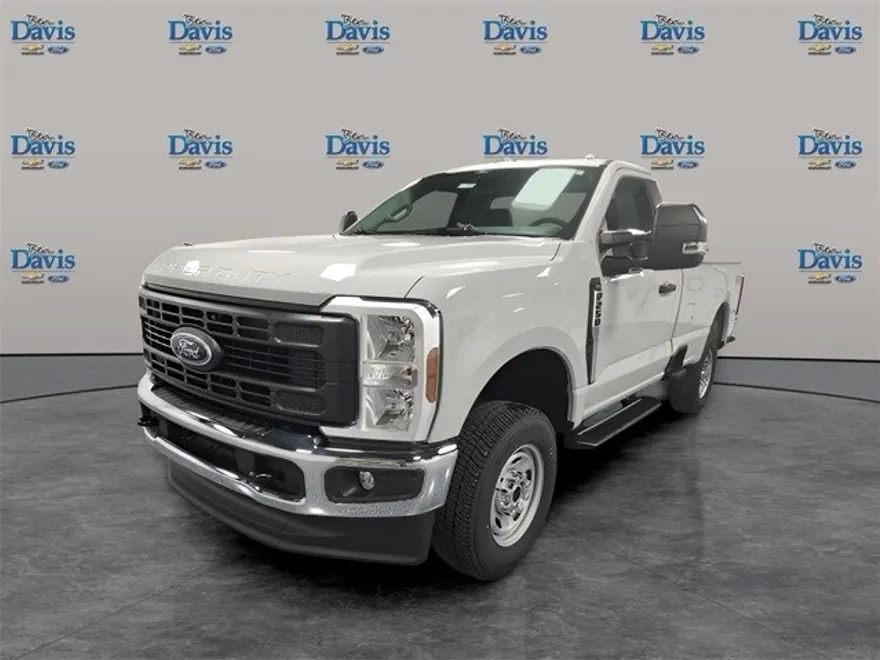 2025 Ford F-250 XL photo 1
