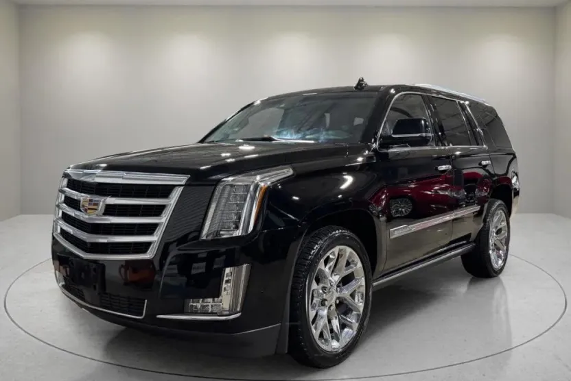 2019 Cadillac Escalade Premium Luxury photo 1